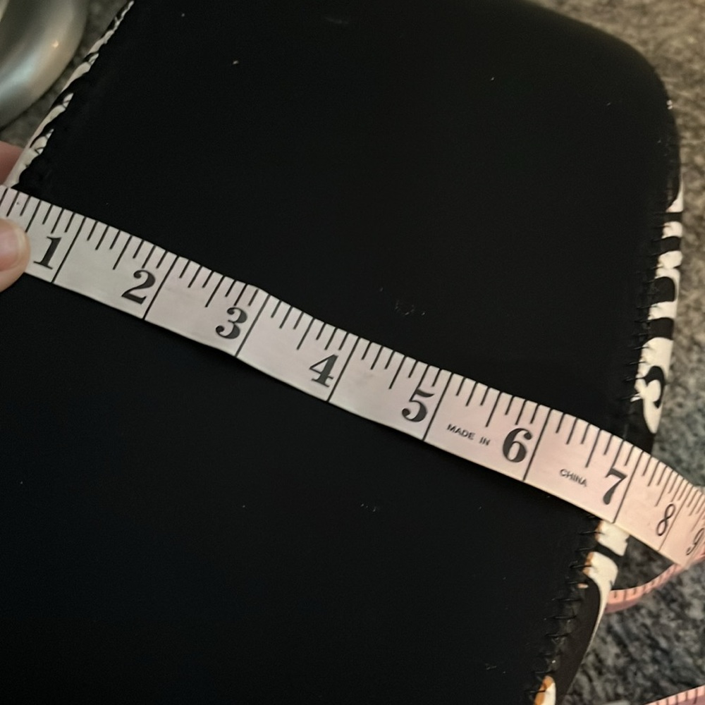 BUILT NY Neoprene Large Travel Bag - Picture 5 of 10